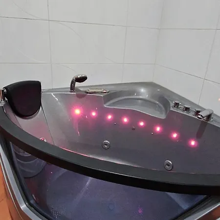 Ihostel Hostal Tirana